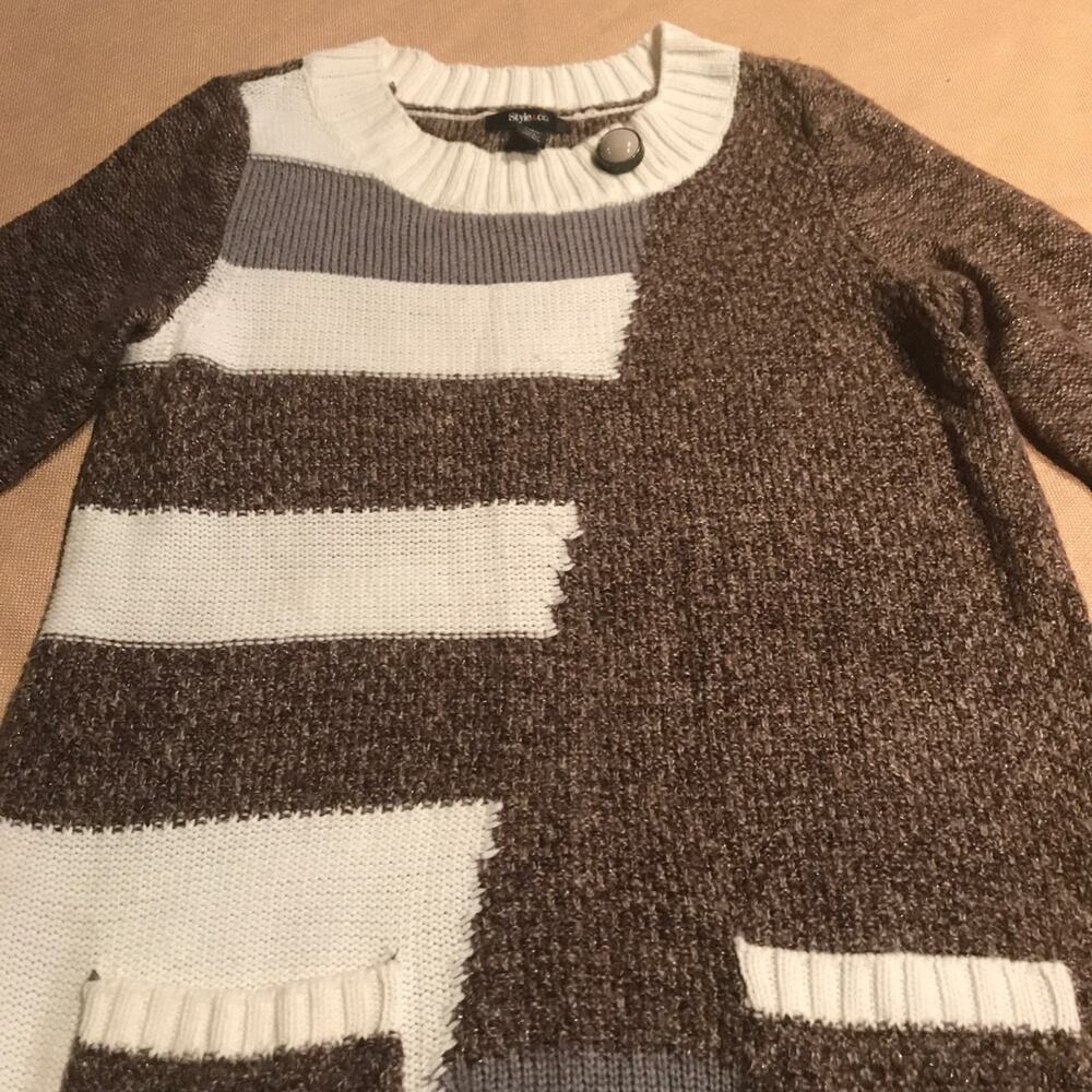 Ladies Large Sweater - Picture 1 of 6